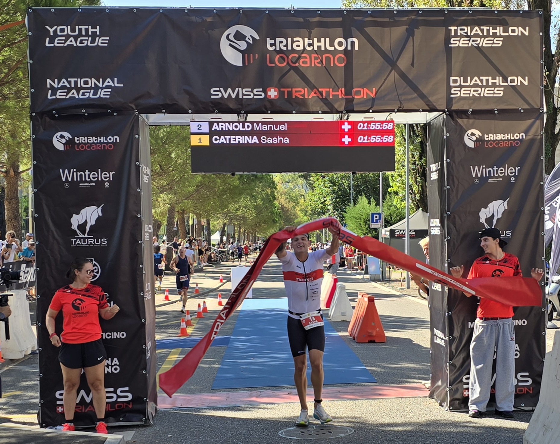 Triathlon di Locarno 2026, Sasha Caterina vincitore della distanza olimpica